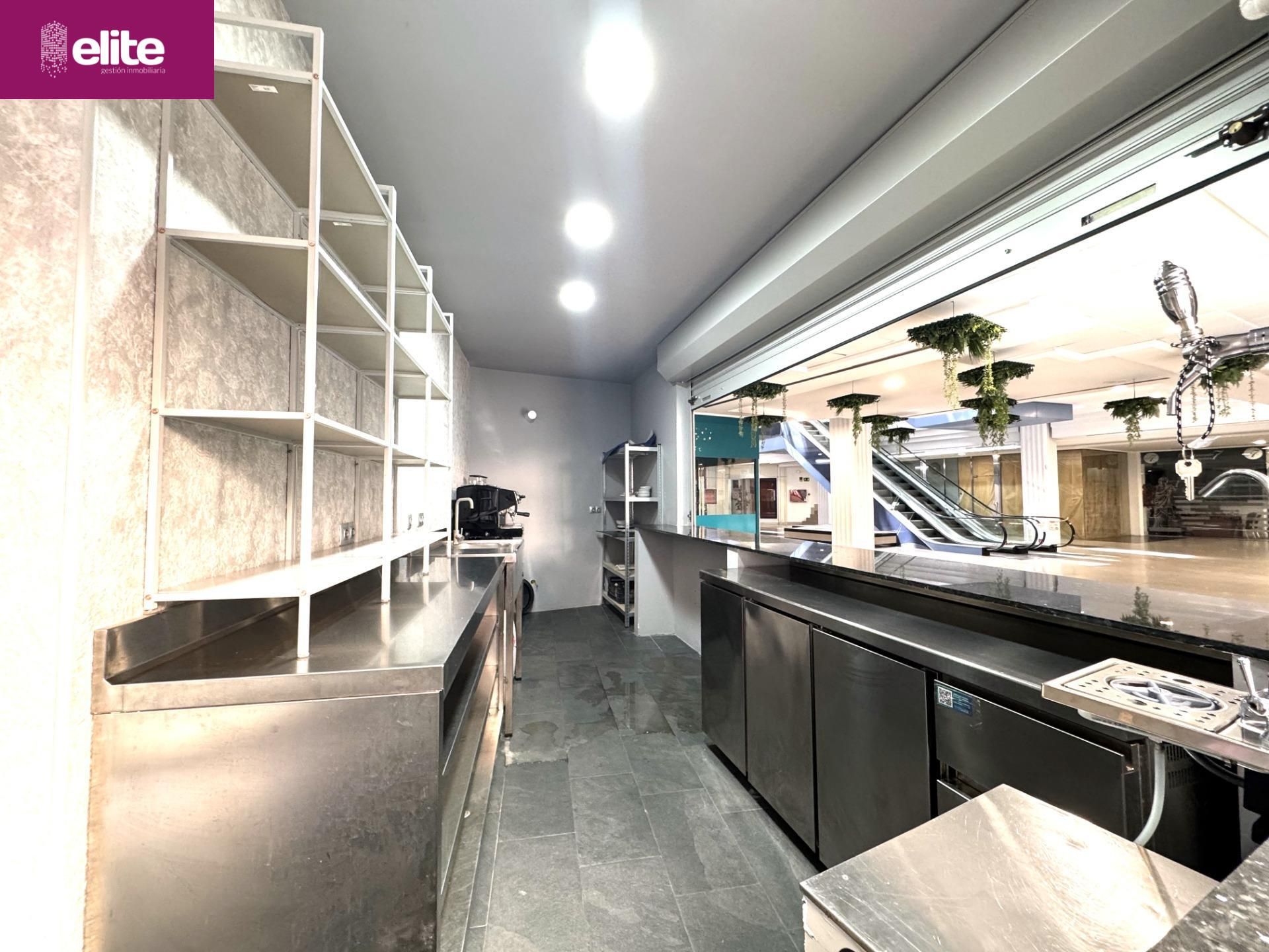 Kitchen of Premises to rent in Jerez de la Frontera  with Air Conditioner and Furnished