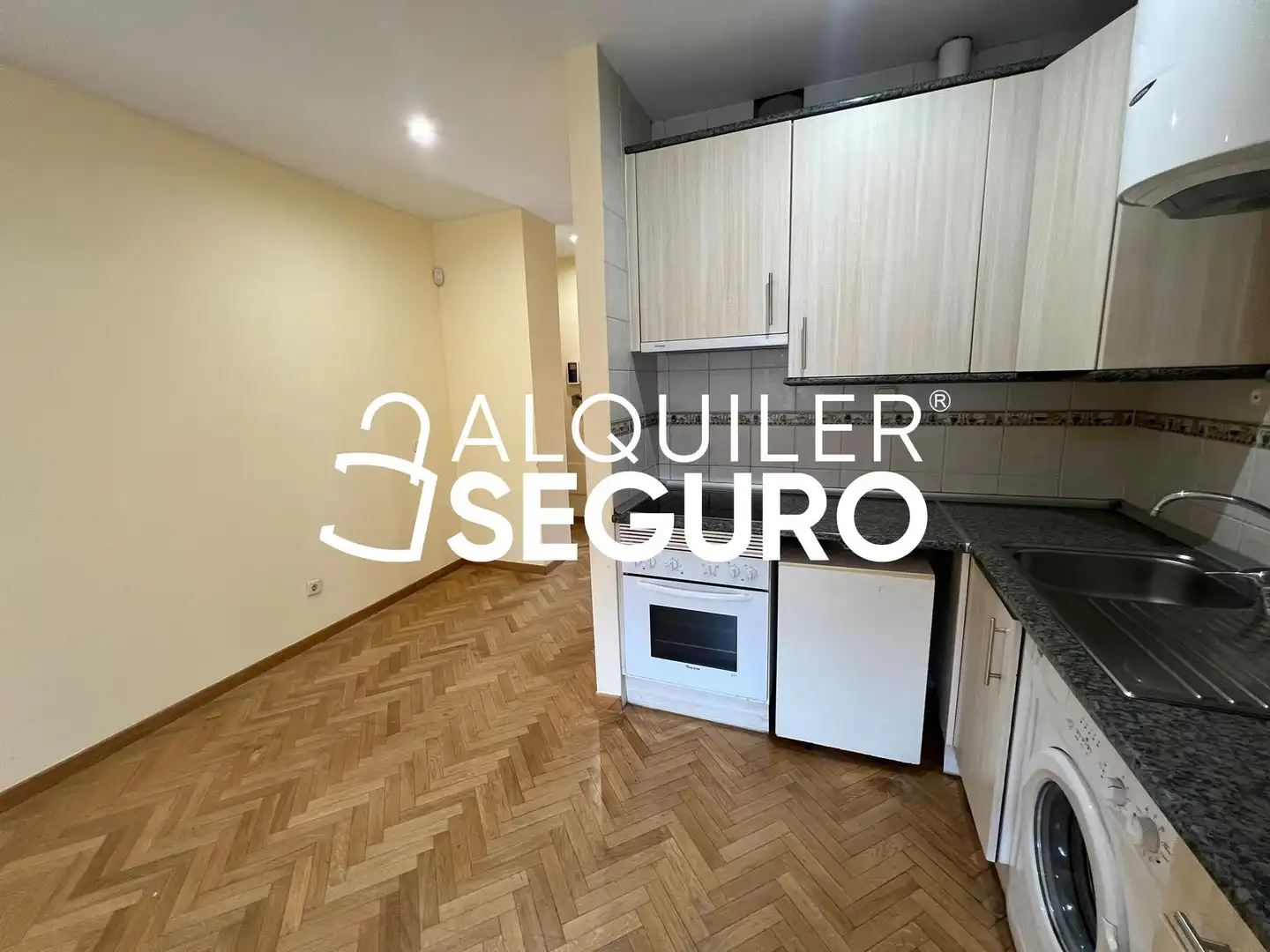 Flat for rent in Madrid, Madrid