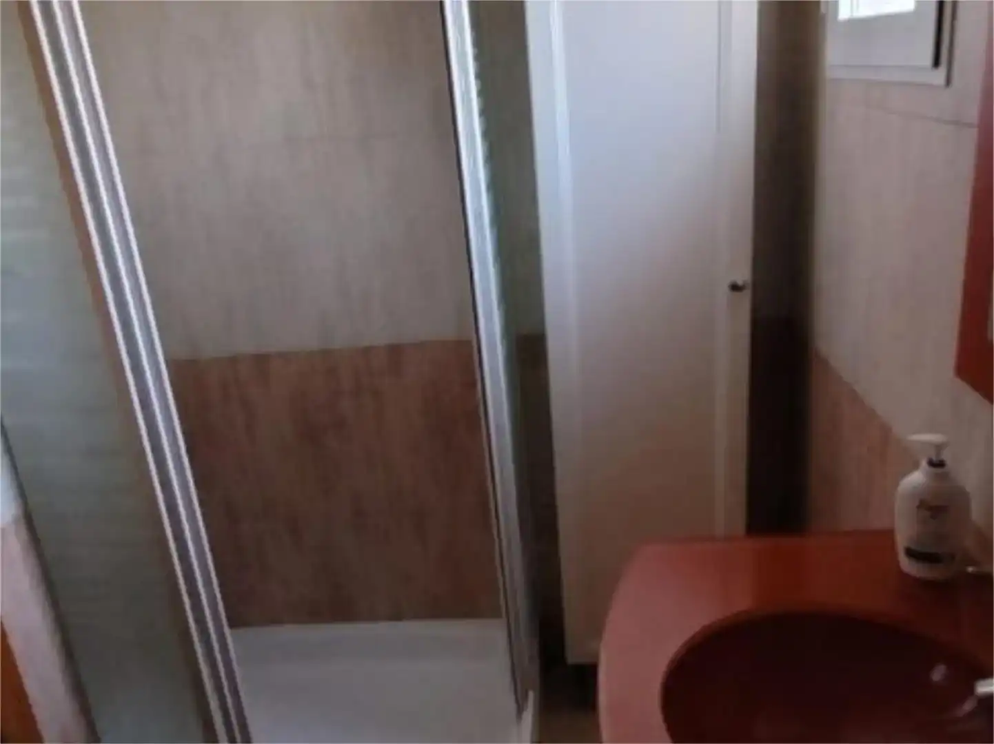 Baño de Casa o chalet para compartir en San Sebastián de los Reyes con Jardín privado y Parquet