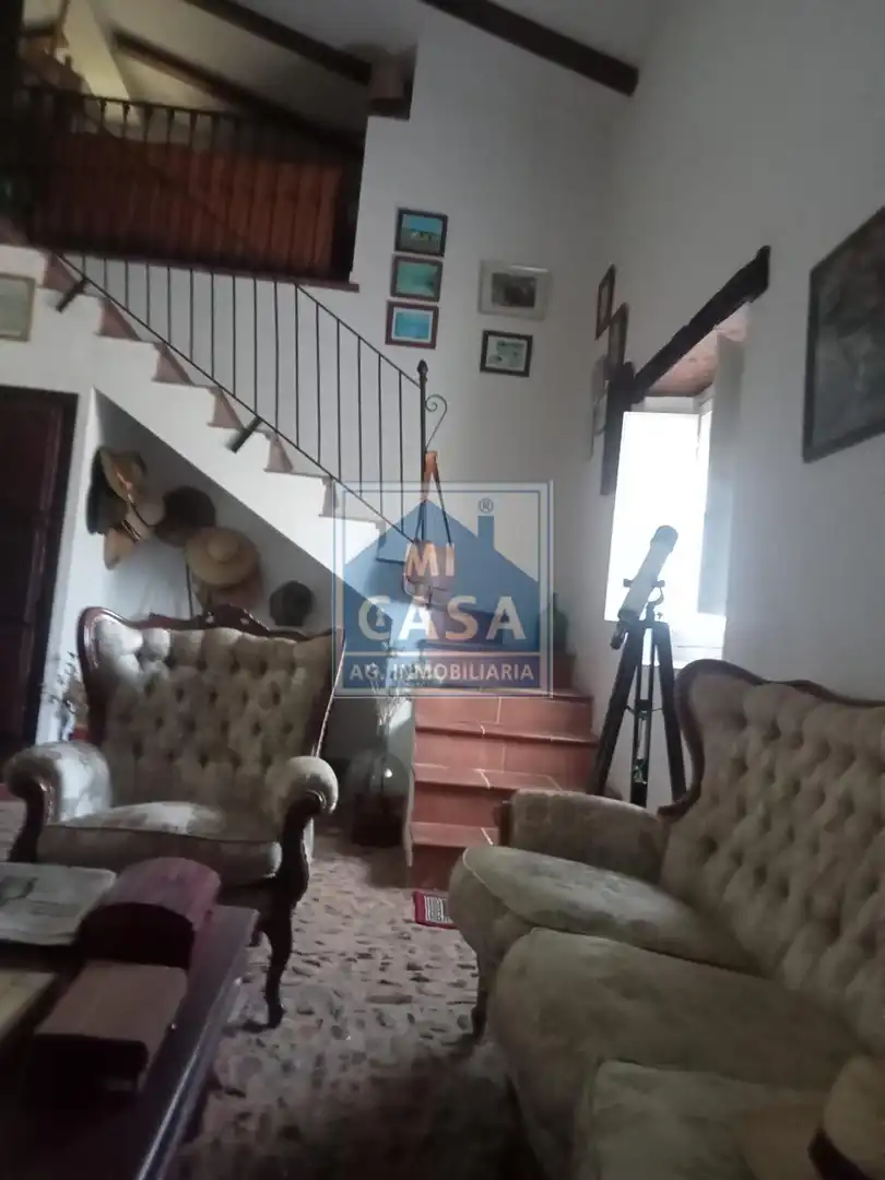 Sala de estar de Finca rústica en venta en Oliva de Mérida con Aire acondicionado, Calefacción y Terraza