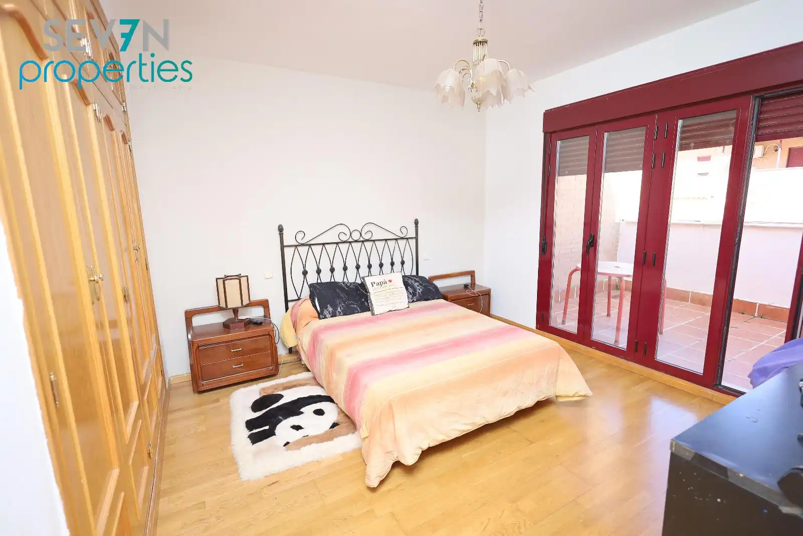Habitación de Casa adosada en venta en Yuncos con Calefacción, Jardín privado y Parquet