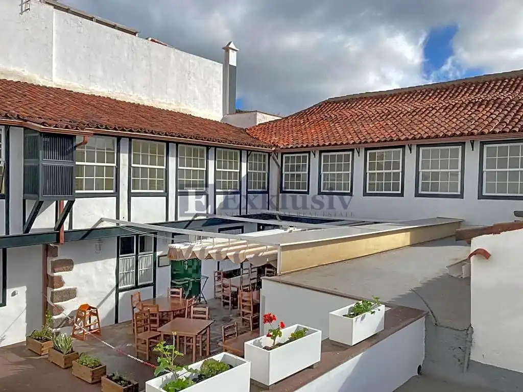 Country homes for sale in La Laguna