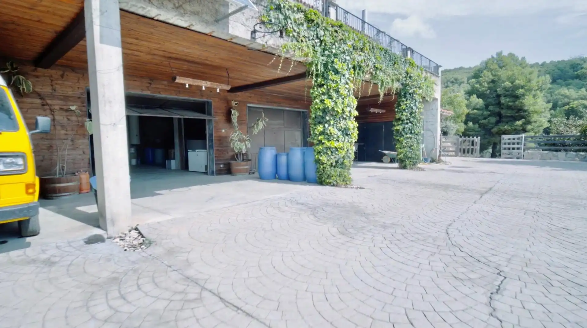Vista exterior de Finca rústica en venda en Almoster amb Calefacció, Jardí privat i Terrassa