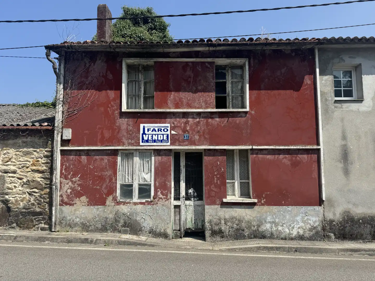 Casa rústica amb jardí en venda a Rúa Cruz 61