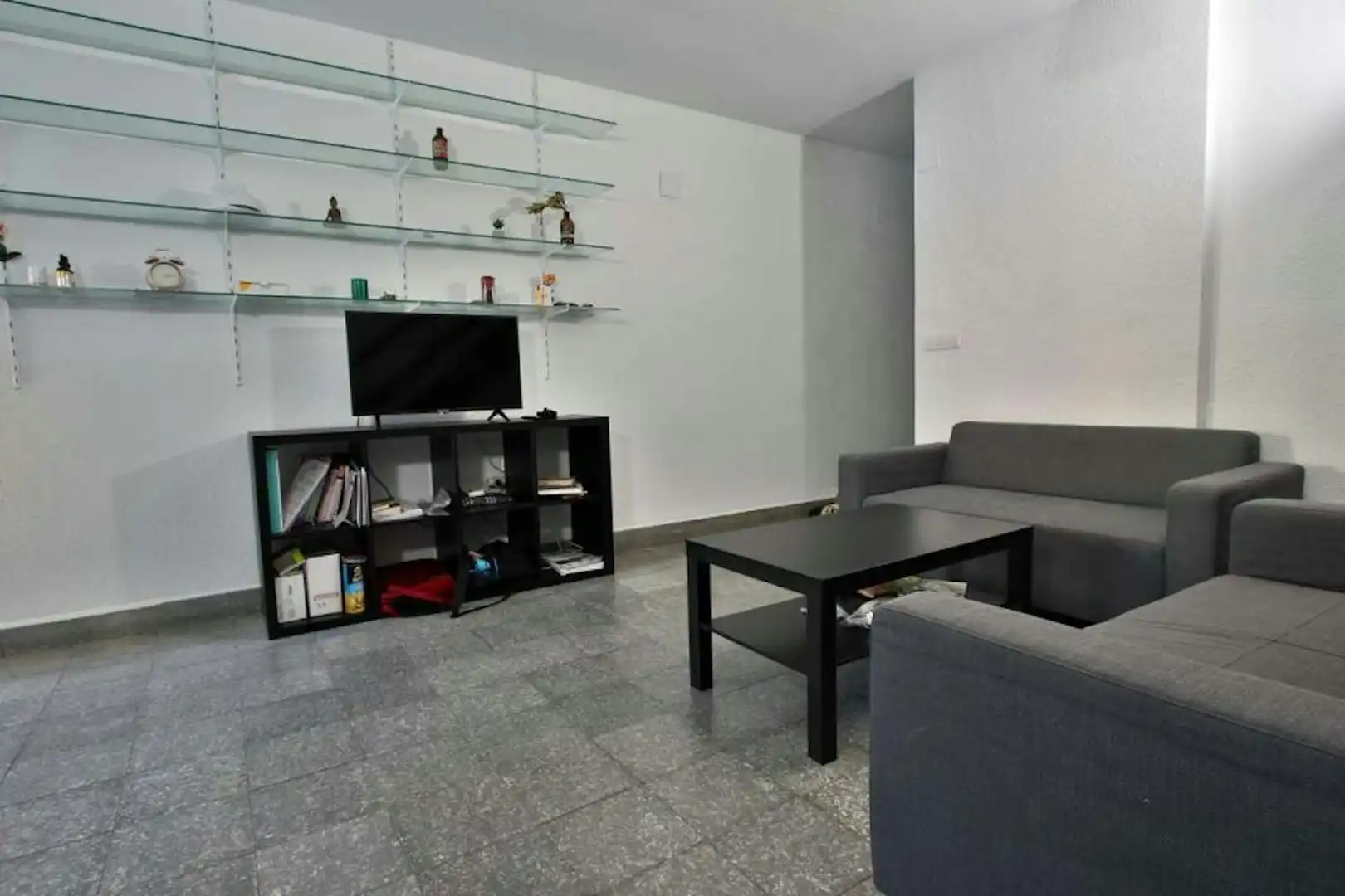 Wohnzimmer von Wohnung zur Miete in Valencia mit Heizung, Waschmaschine und Fernseher