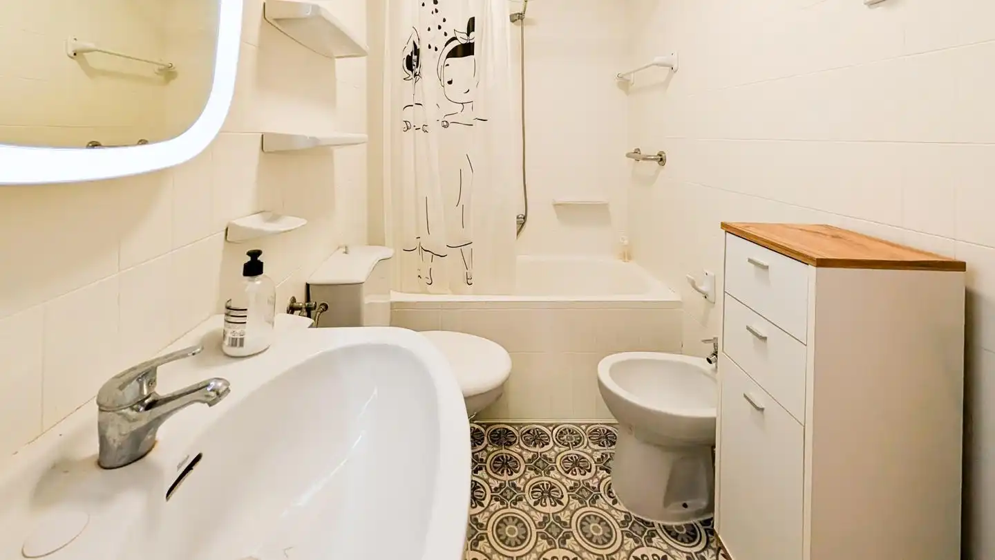 Baño de Piso en venta en Santa Pola con Terraza, Trastero y Amueblado