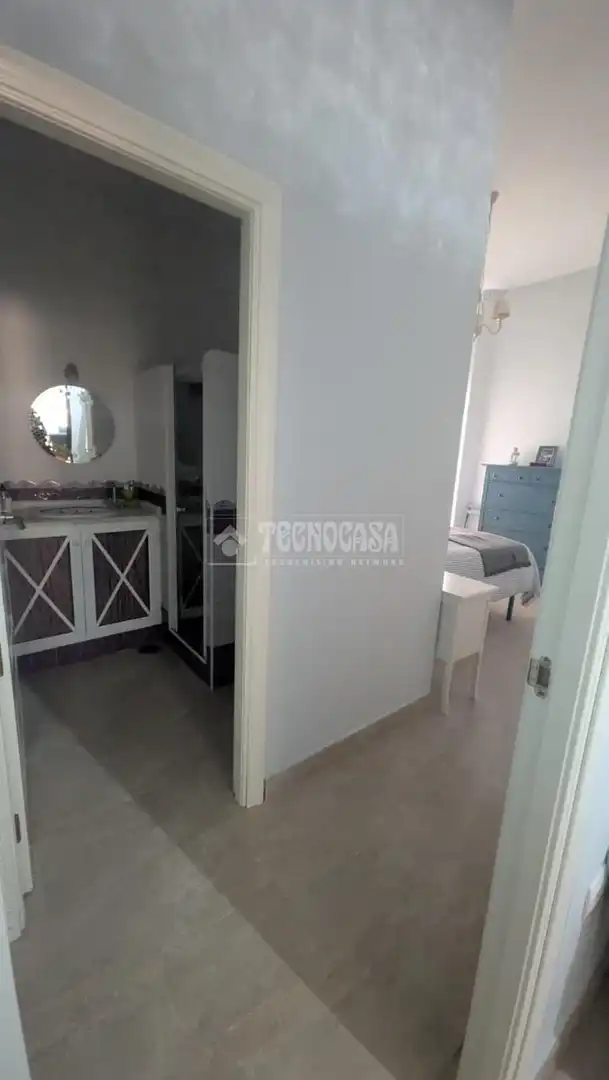 Dormitori de Pis en venda en Marchena amb Aire condicionat i Traster