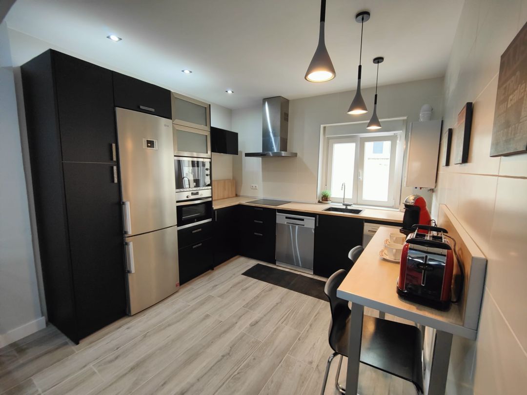 Cocina de Piso de alquiler en Basauri  con Calefacción, Horno y Lavadora