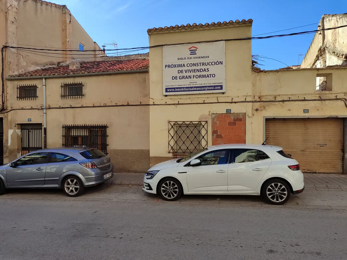 Residential land for sale in Calle de Mendizábal 103