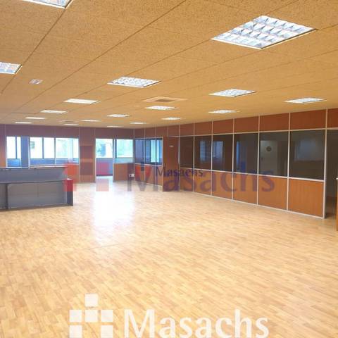 Oficina en Alquiler en Riudellots de la Selva