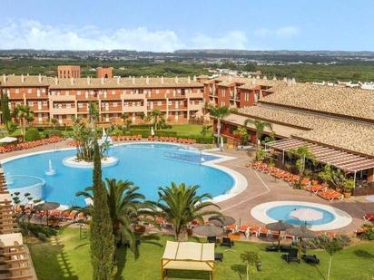 Exterior view of Single-family semi-detached for sale in Chiclana de la Frontera  with Air Conditioner, Private garden and Terrace