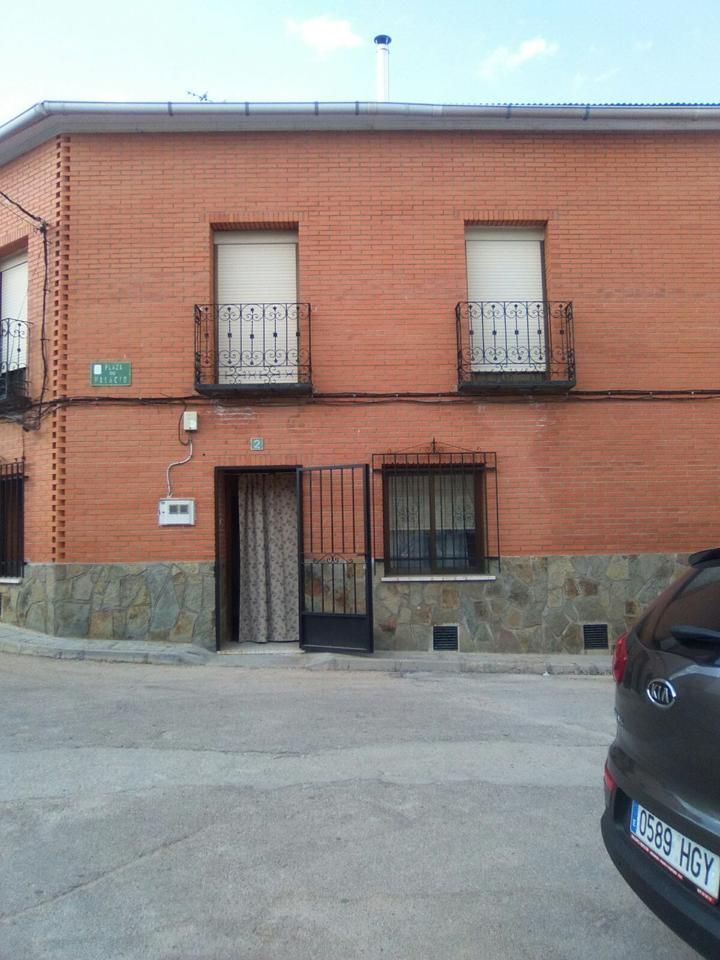 Vista exterior de Finca rústica en venda en Villarejo de Fuentes