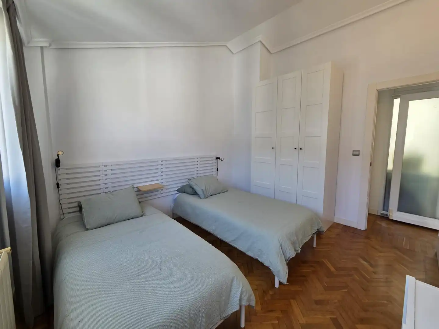 Bedroom of Attic for rent in Santa Cruz de Bezana  with Private garden, Parquet flooring and Terrace
