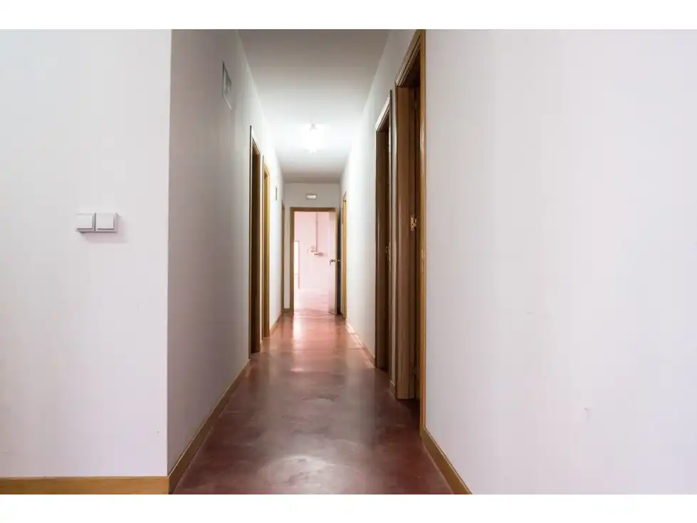 Fabrikhallen zum Verkauf in Santa Cruz del Retamar