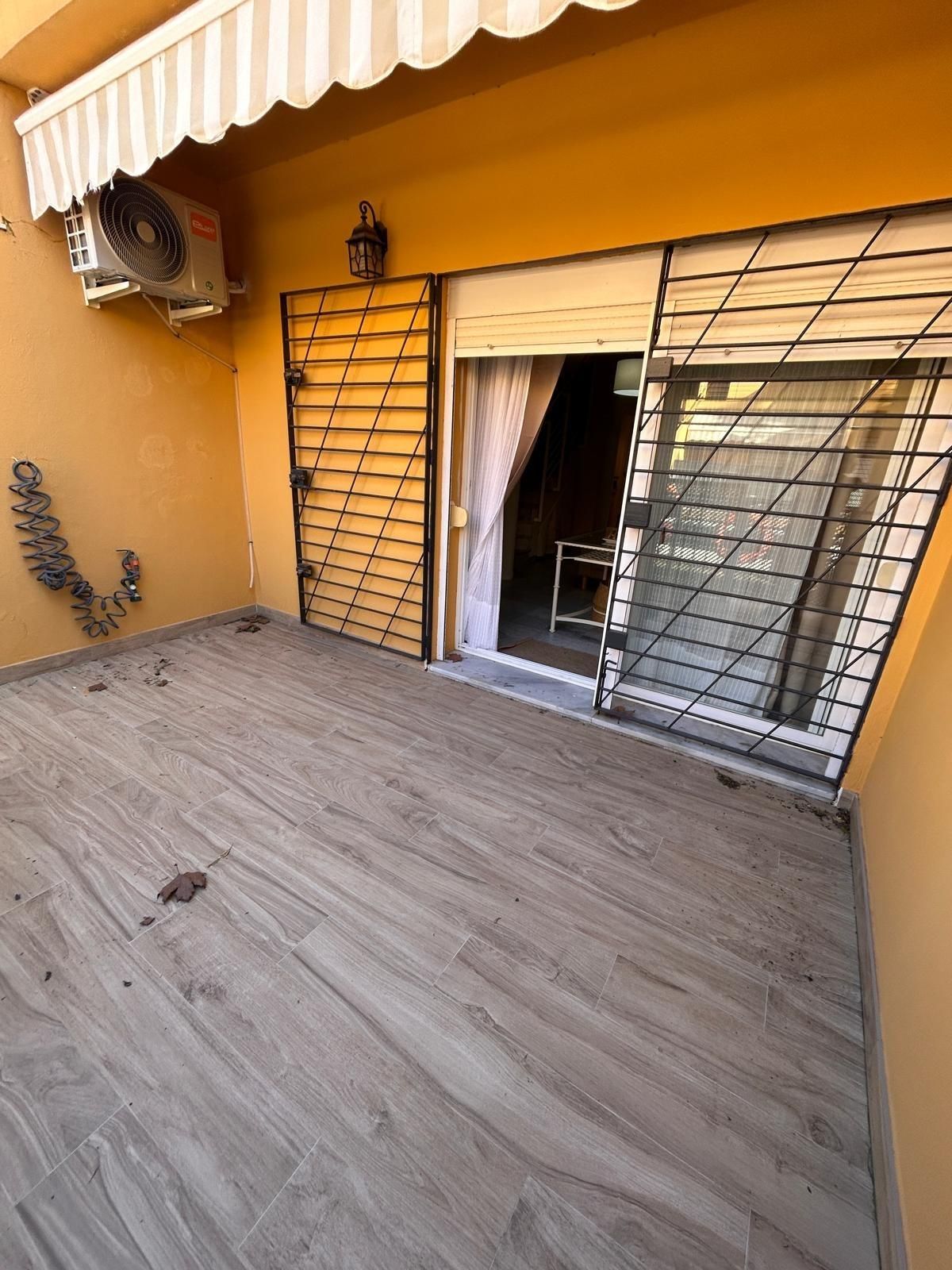 Single-family semi-detached for sale in Isla Cristina Ciudad