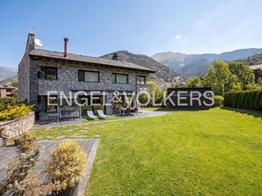 House with garden for sale in Ordino - Ansalonga - Sornàs
