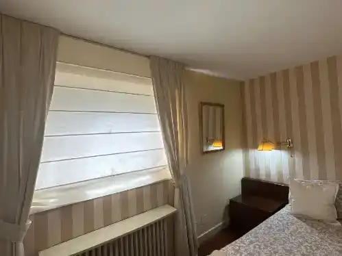 Dormitori de Pis de lloguer en Valladolid amb Aire condicionat, Jardí privat i Parquet