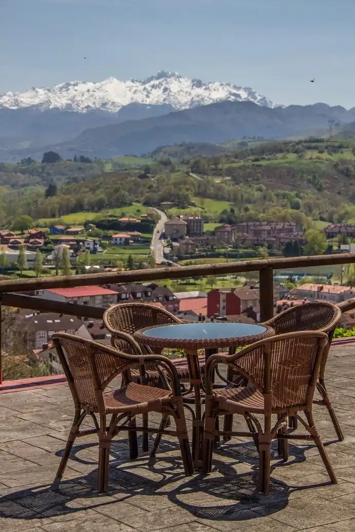 Terraza de Edificio en venta en Parres, Asturias