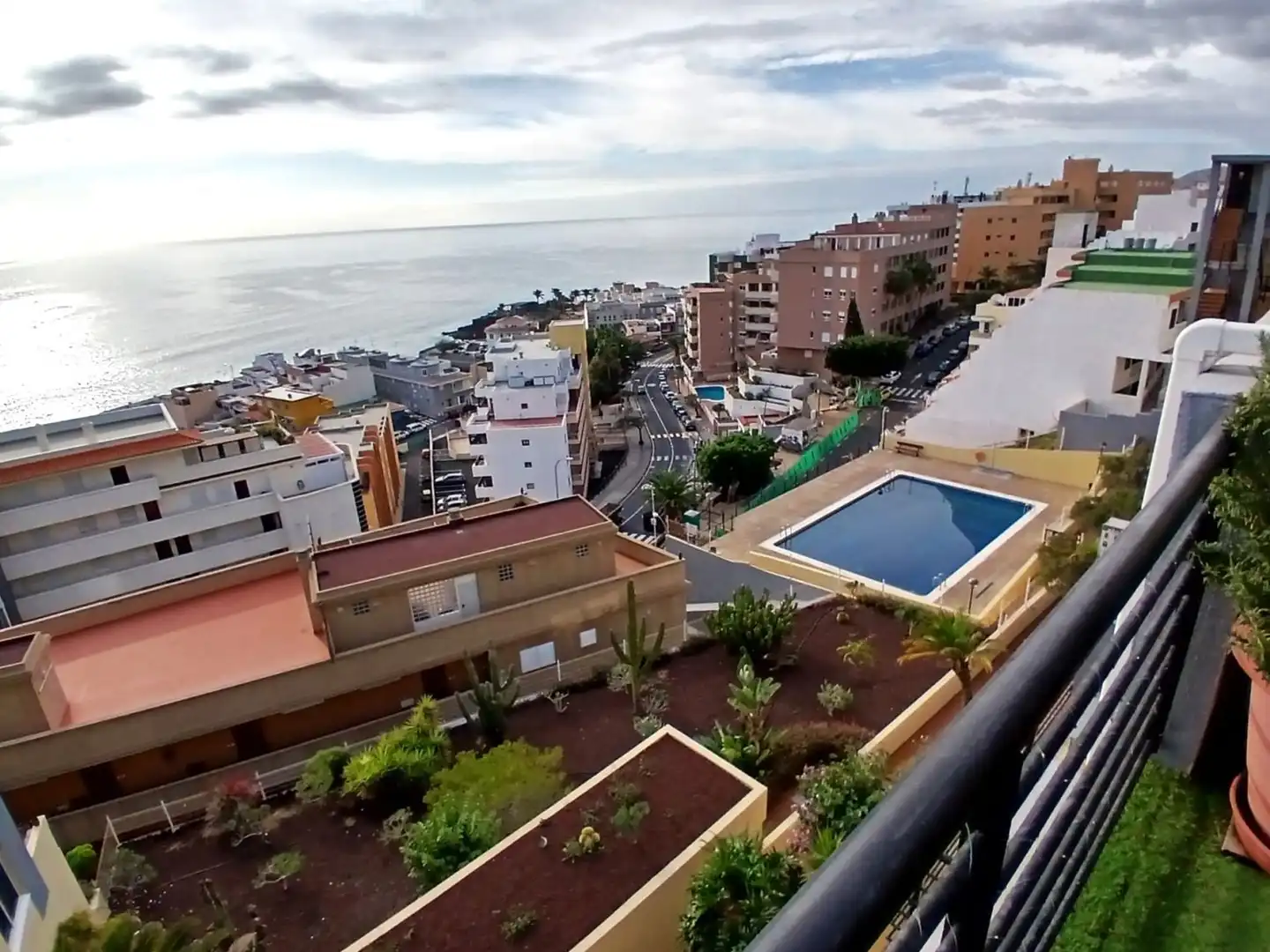 Exterior view of Duplexes for sale in Candelaria  with Air Conditioner, Terrace and Balcony