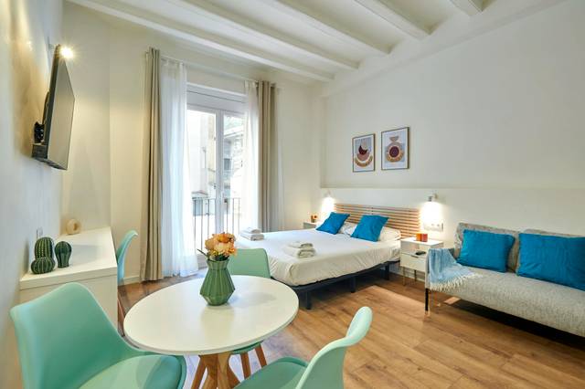 Piso en Alquiler en N/A en El Raval