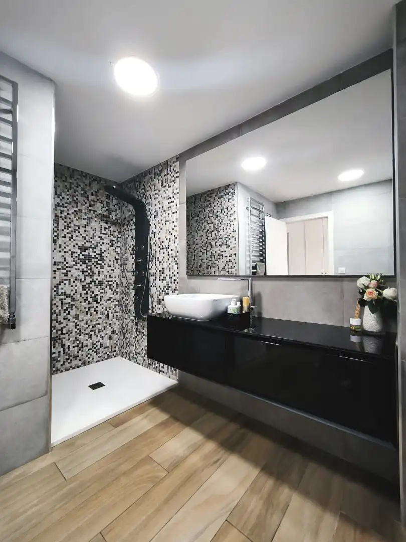 Baño de Casa adosada en venta en Torrent con Aire acondicionado, Calefacción y Terraza