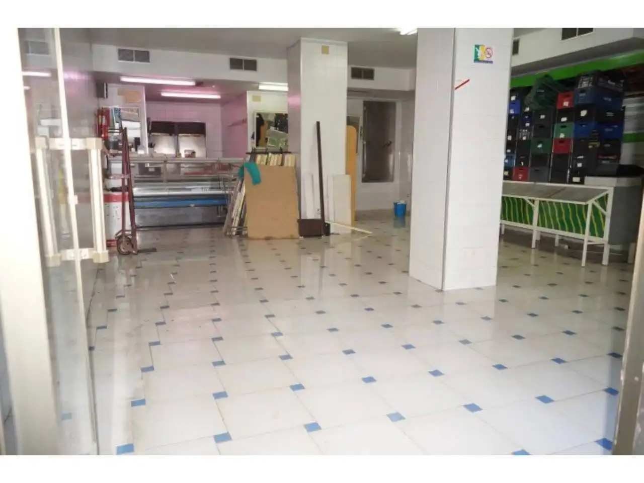 Local comercial en venda a Baena, imagen 2