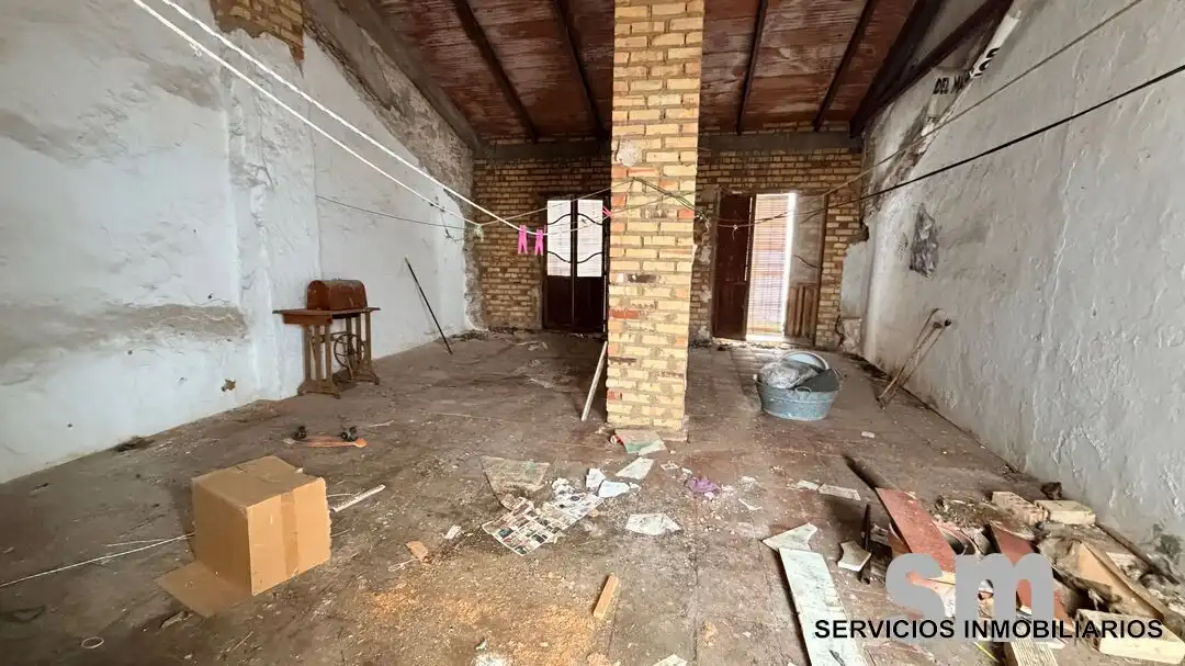 Casa con terraza en venta en Ubrique