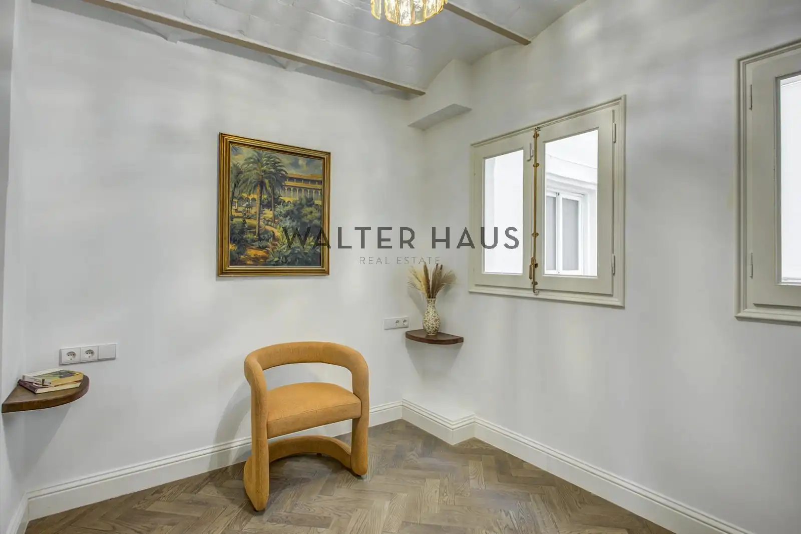 Piso en venta en Barcelona con Terraza, Amueblado y Horno