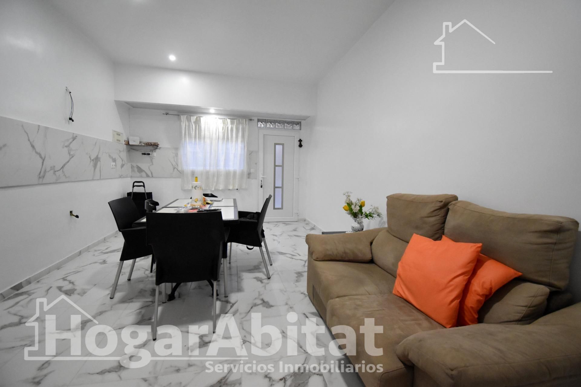 Living room of Flat for sale in Gandia  with Terrace