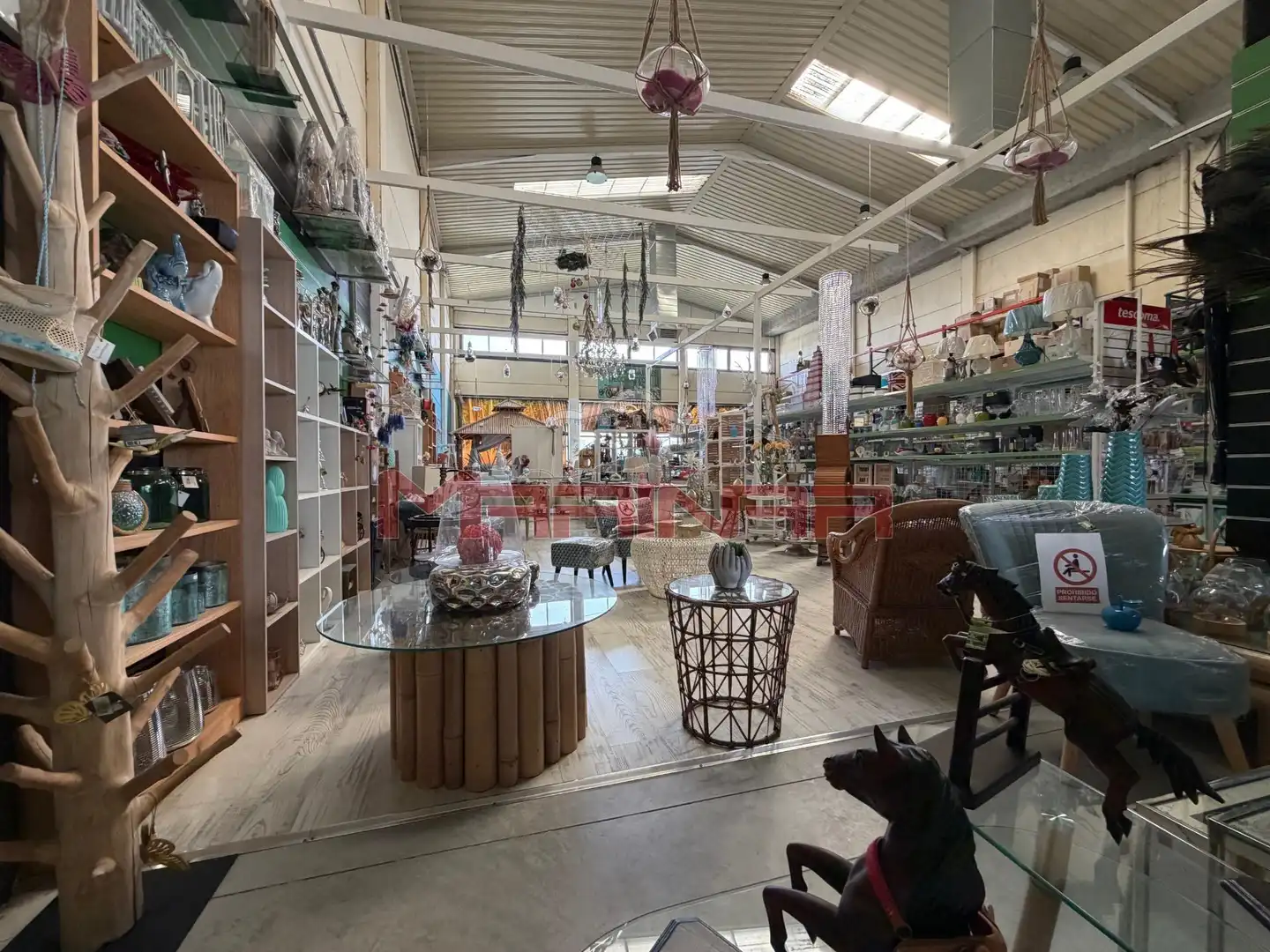 Local commercial à louer à Yuncler, imagen 5