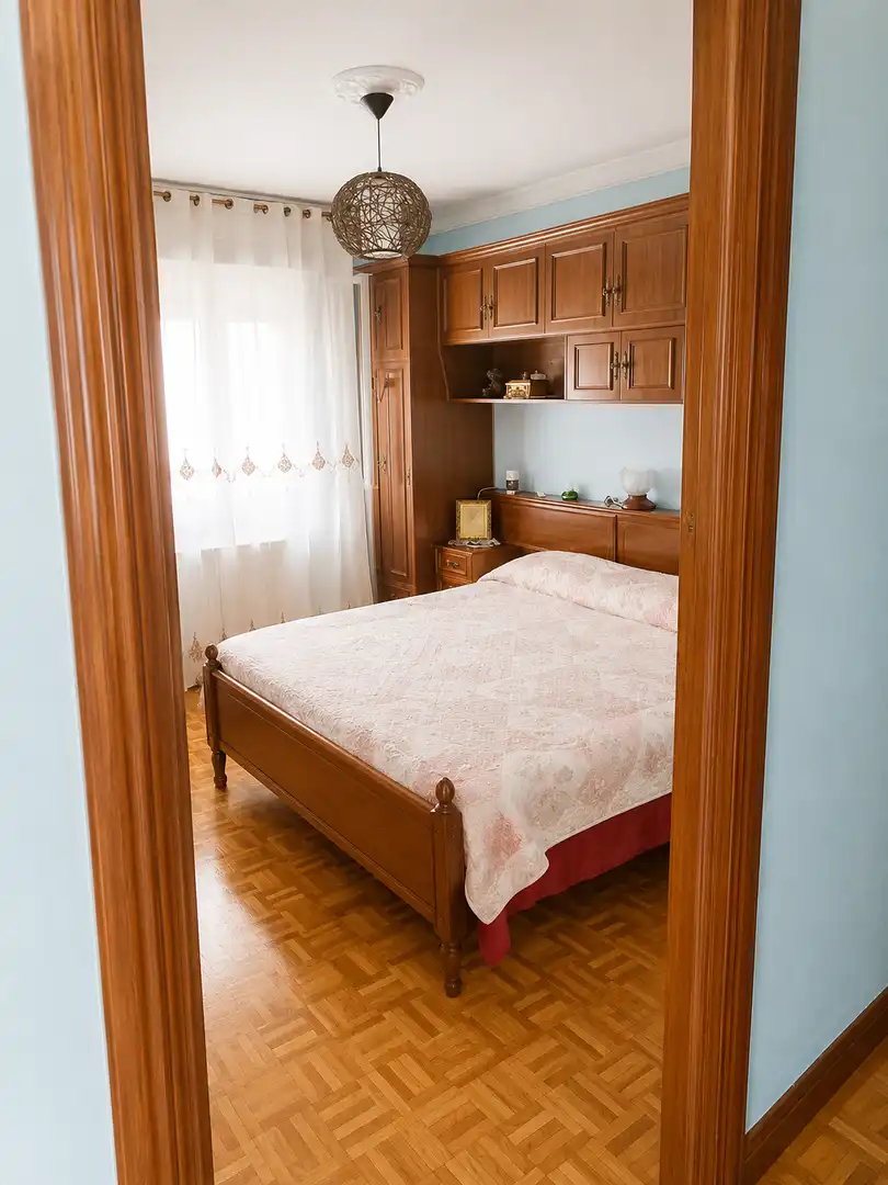 Schlafzimmer von Wohnung zum Verkauf in Portugalete mit Heizung