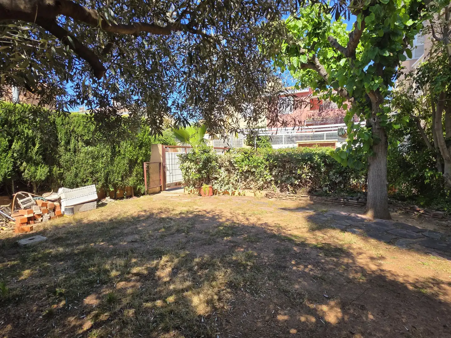 Jardí de Casa adosada en venda en Benicasim / Benicàssim amb Calefacció, Jardí privat i Terrassa