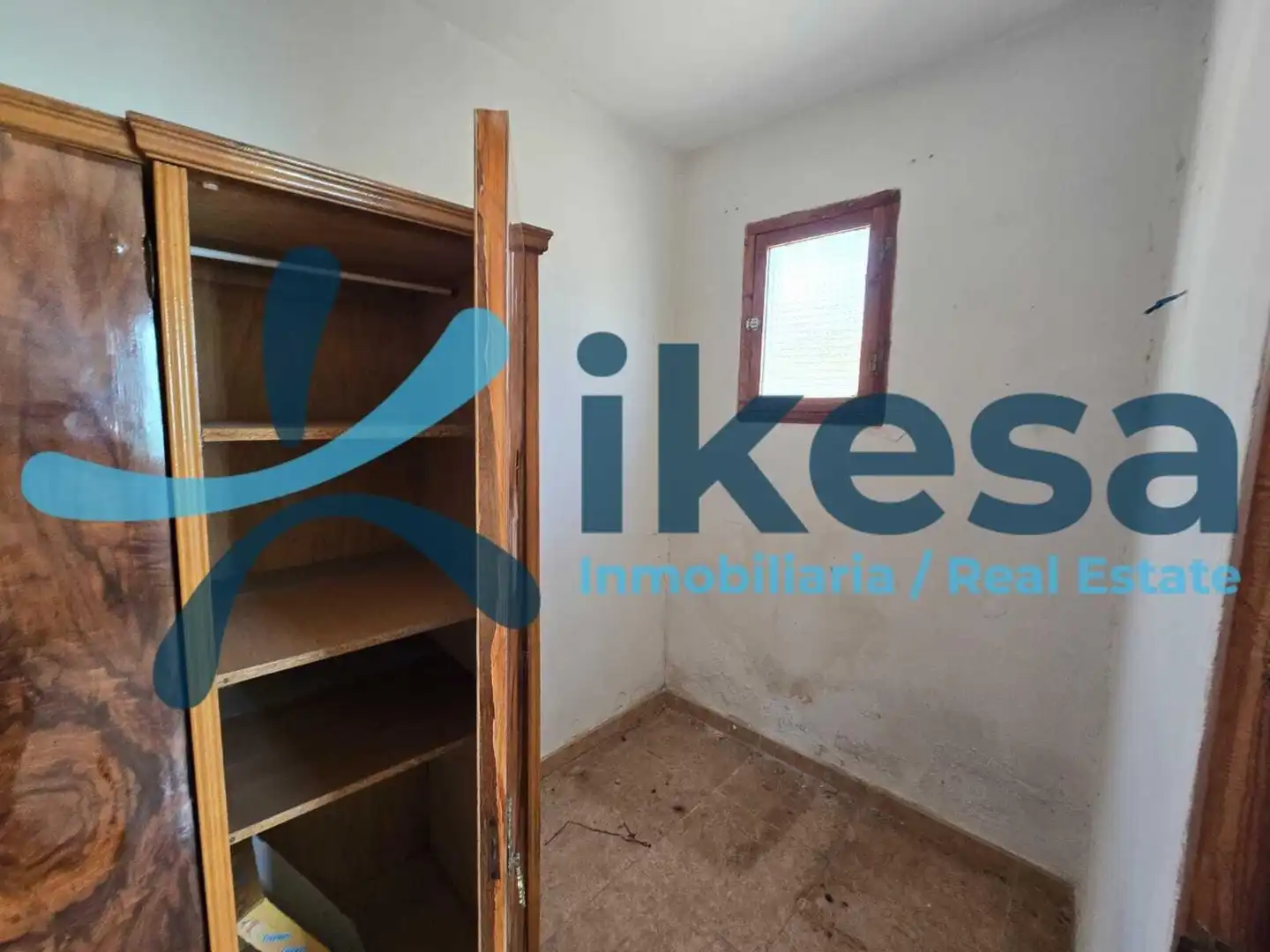 Casa adosada en venta en Caniles