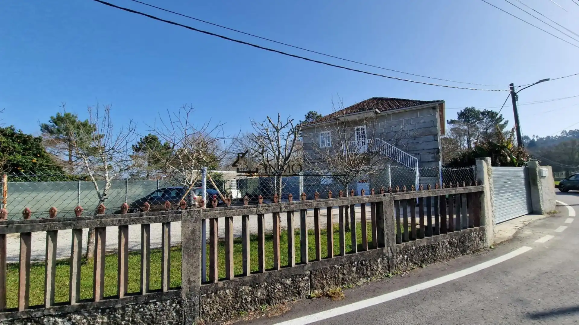 Vista exterior de Casa o xalet en venda en Pontevedra Capital  amb Jardí privat