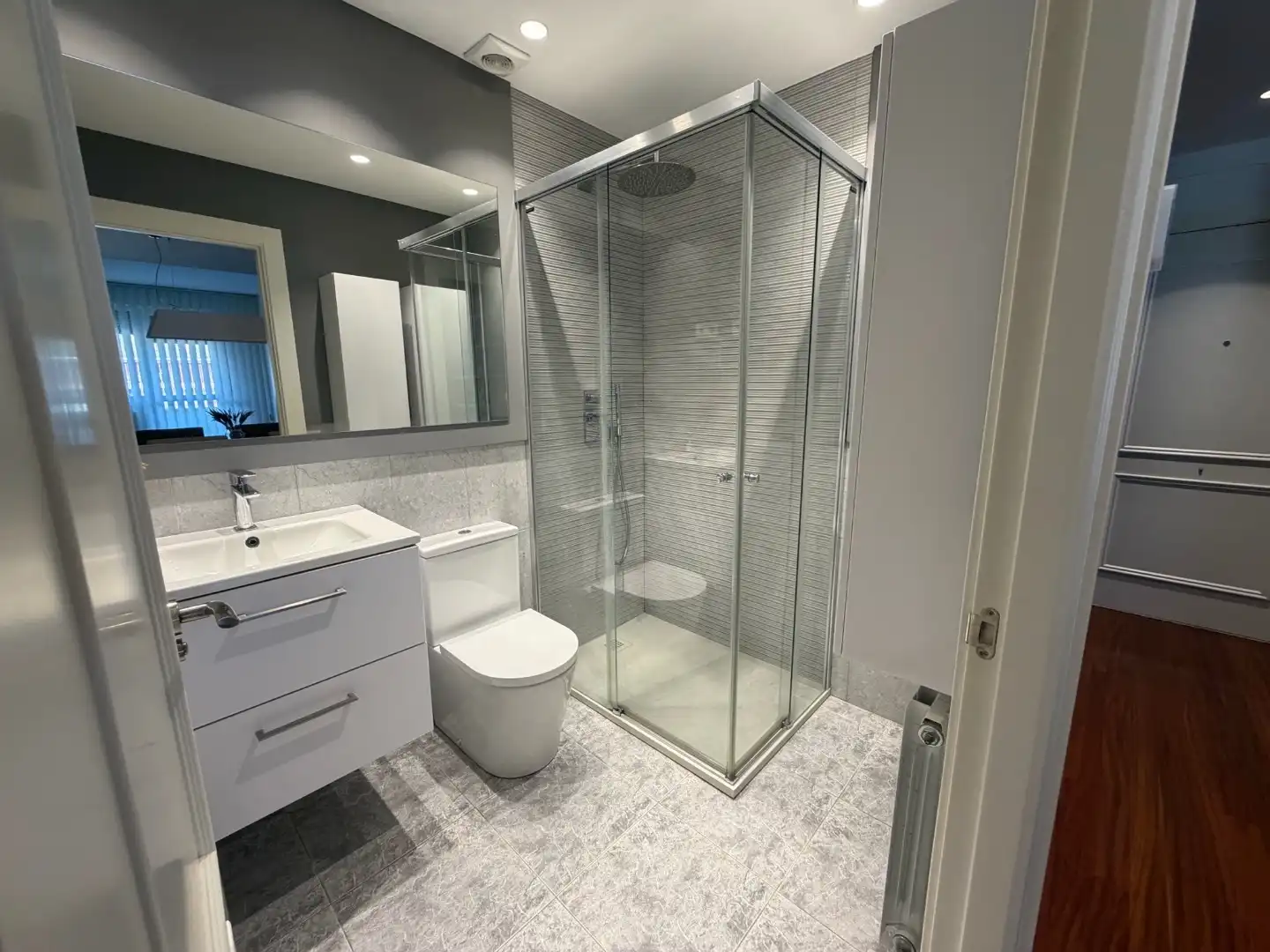 Baño de Piso en venta en Ayala / Aiara, Araba - Álava