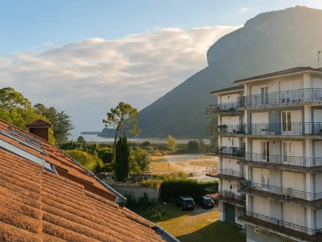 Bedroom of Flat for sale in Castro-Urdiales  with Heating, Parquet flooring and Storage room