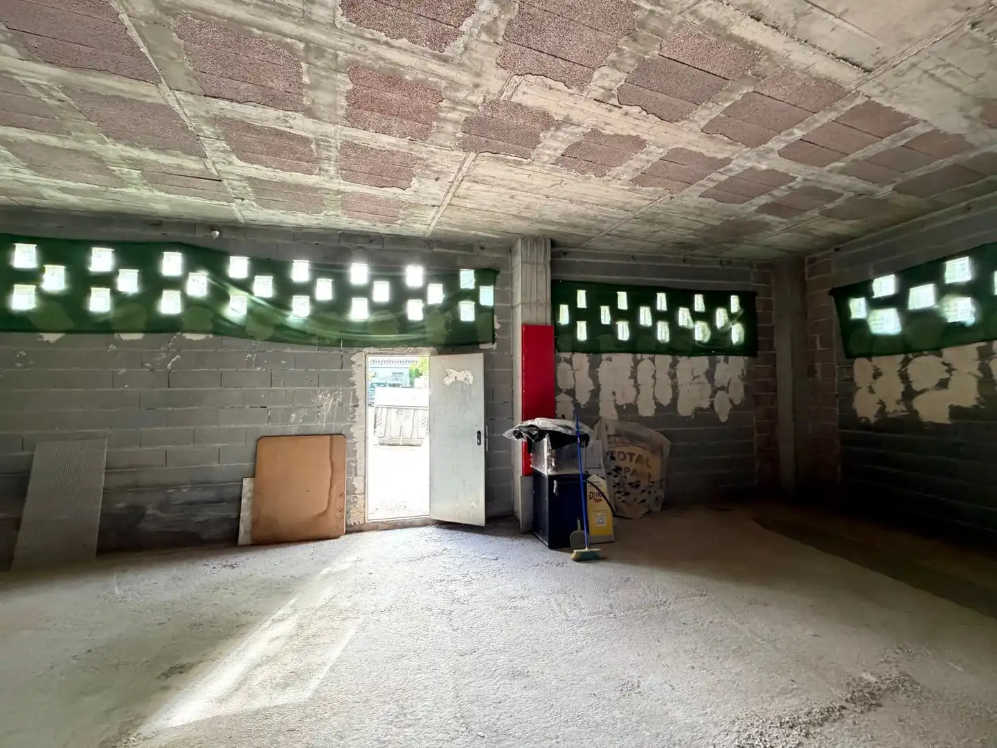 Local comercial de lloguer a Avenida La Paloma, imagen 4