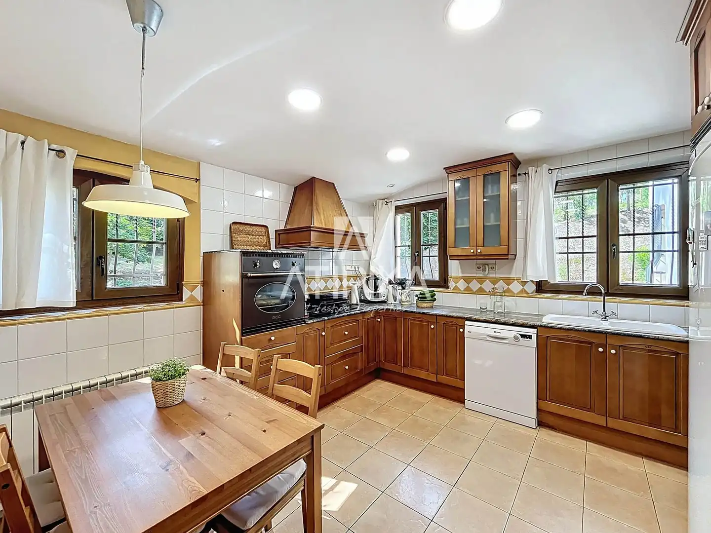 Cocina de Finca rústica en venta en Vallgorguina con Calefacción, Parquet y Trastero