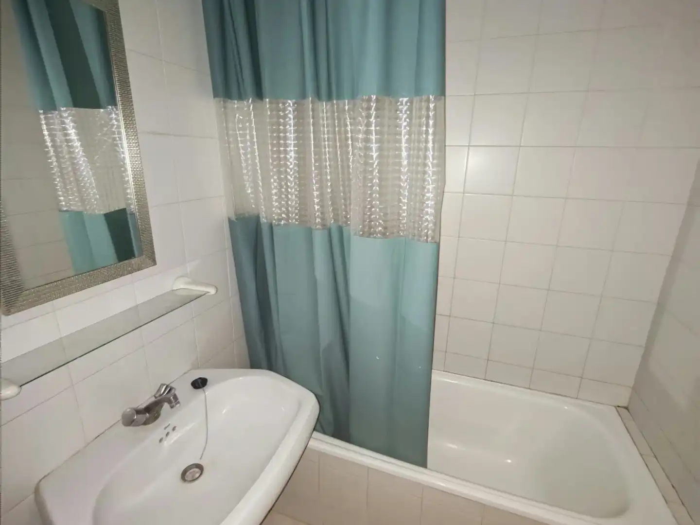 Bathroom of Study for rent in Centro