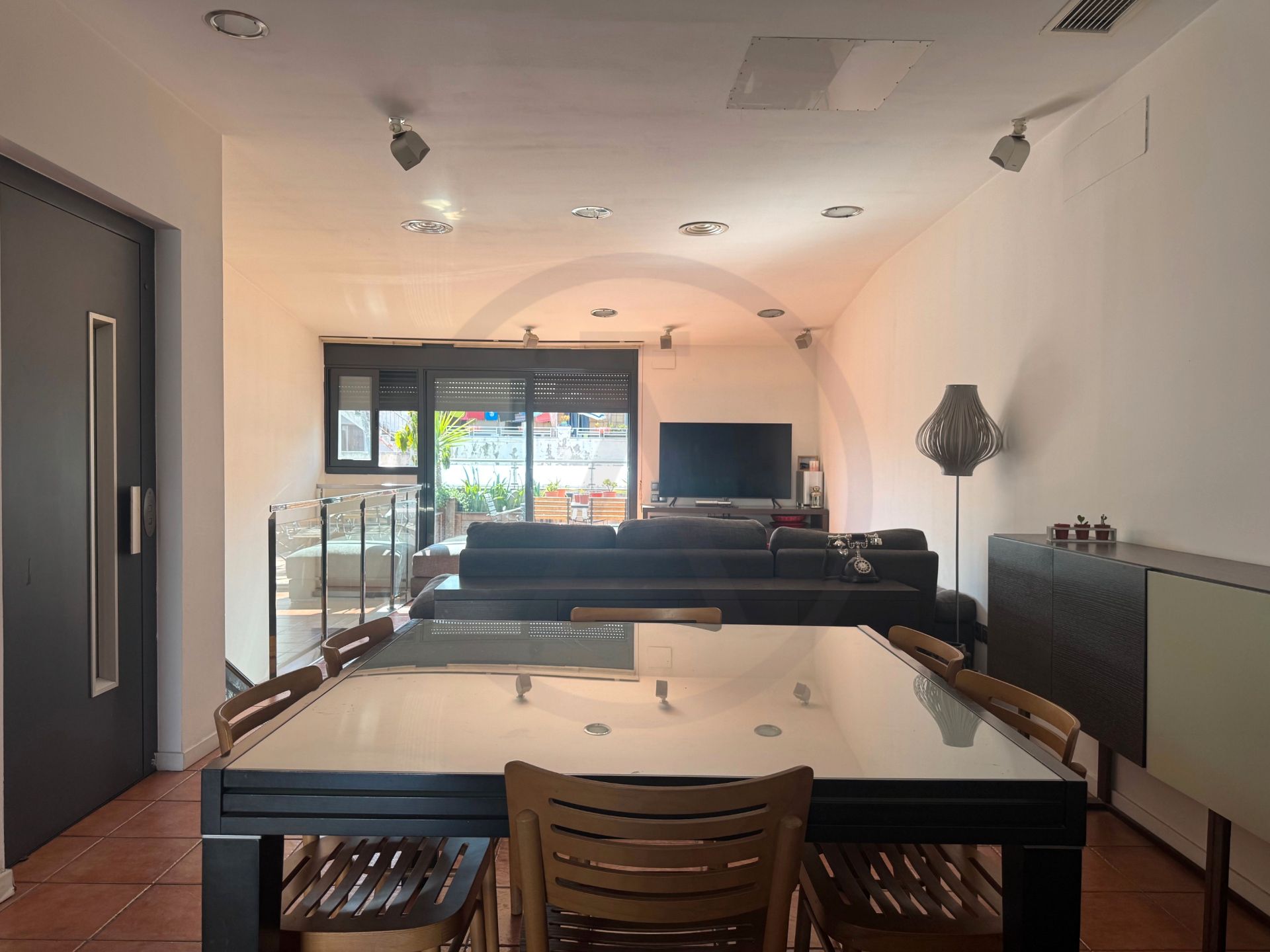 Sala d'estar de Casa adosada en venda en Terrassa amb Aire condicionat, Calefacció i Terrassa