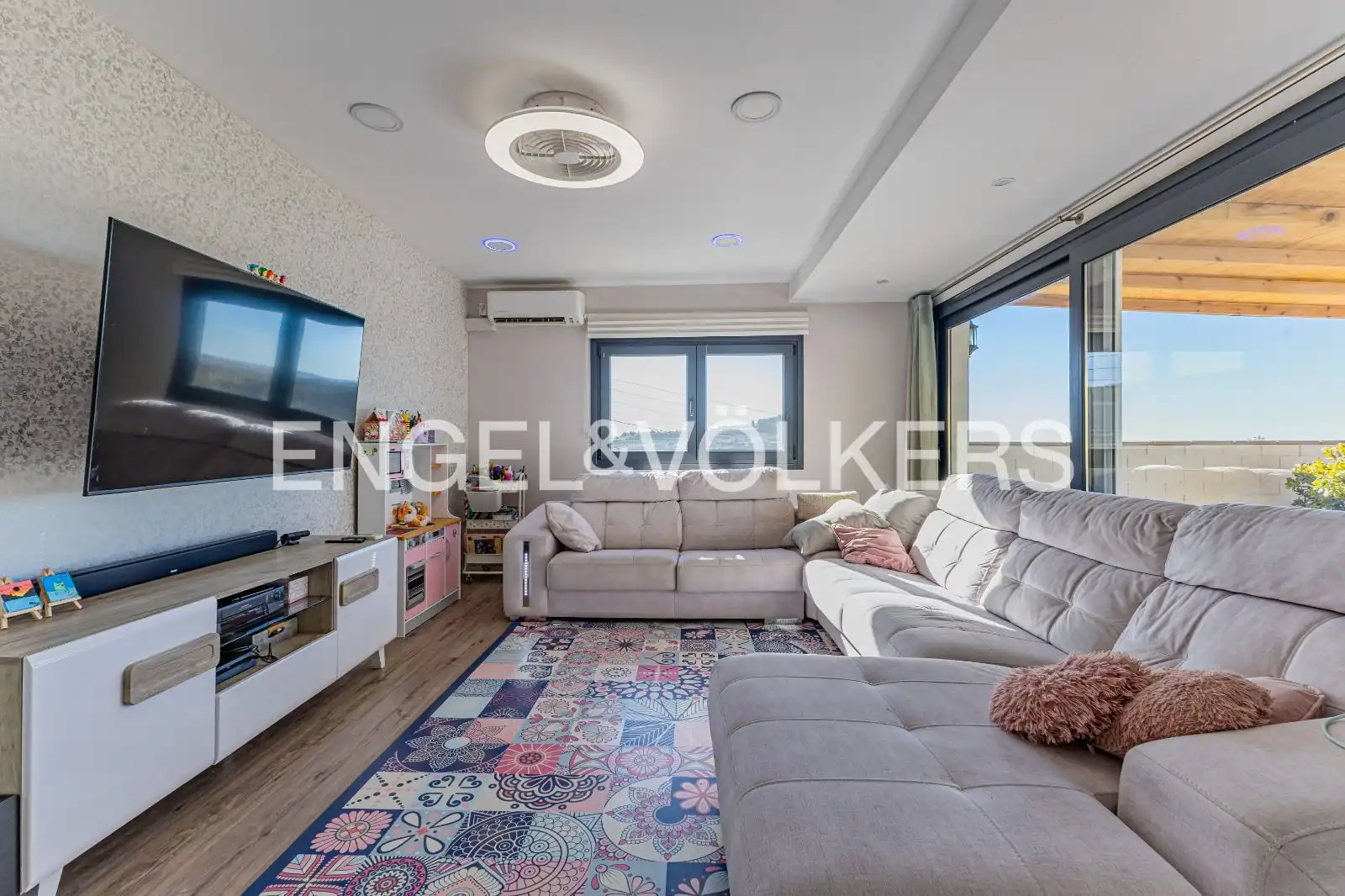 Sala de estar de Casa o chalet en venta en Subirats con Calefacción, Jardín privado y Balcón