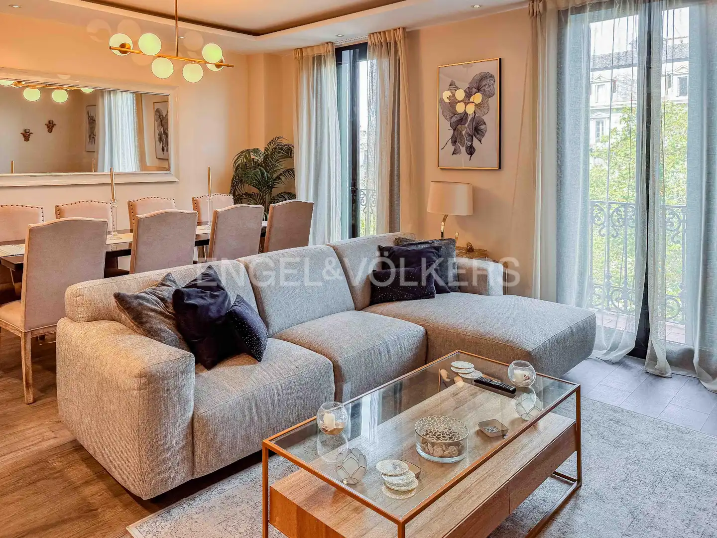 Sala d'estar de Pis de lloguer en Barcelona amb Aire condicionat, Calefacció i Moblat
