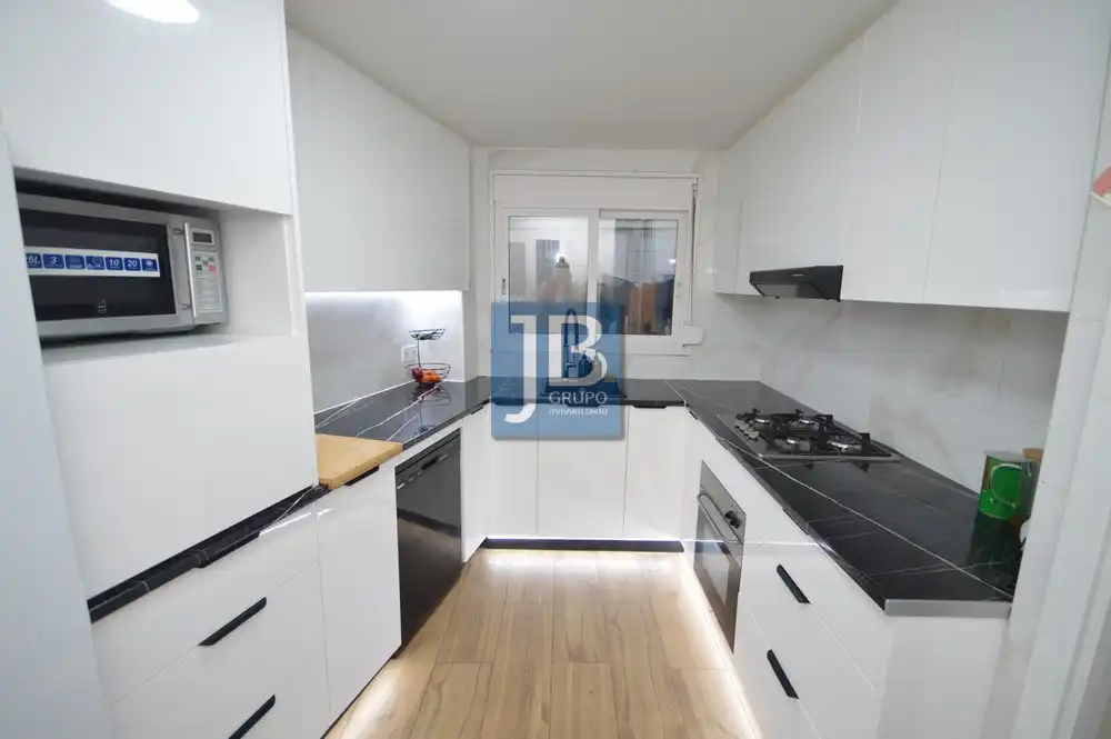 Kitchen of Flat for sale in Xàtiva  with Air Conditioner and Terrace
