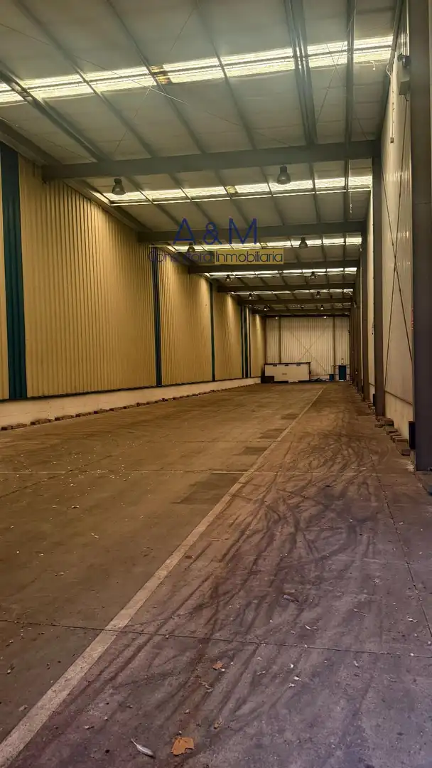 Nau industrial de lloguer en Cistérniga