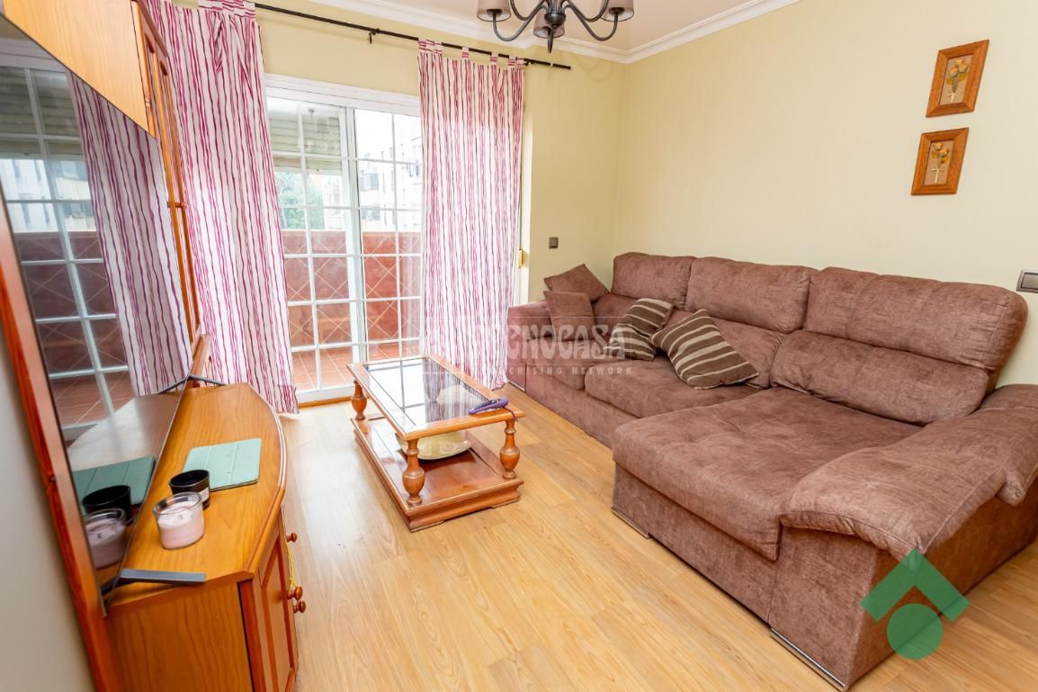 Living room of Flat for sale in Algeciras