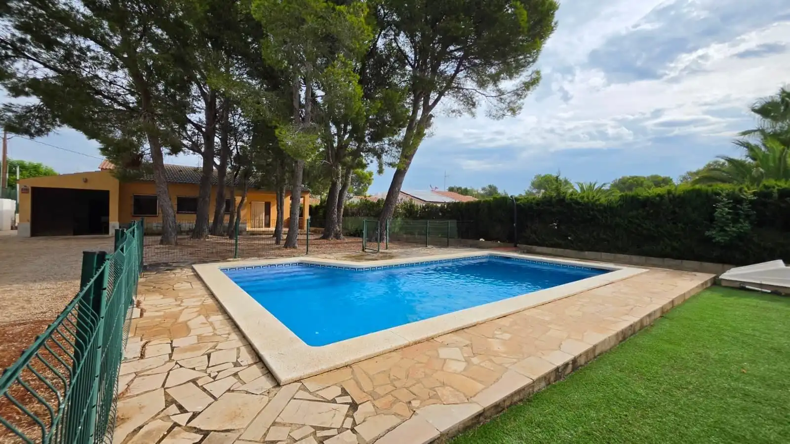 Casa con piscina in vendita a Les Tres Cales
