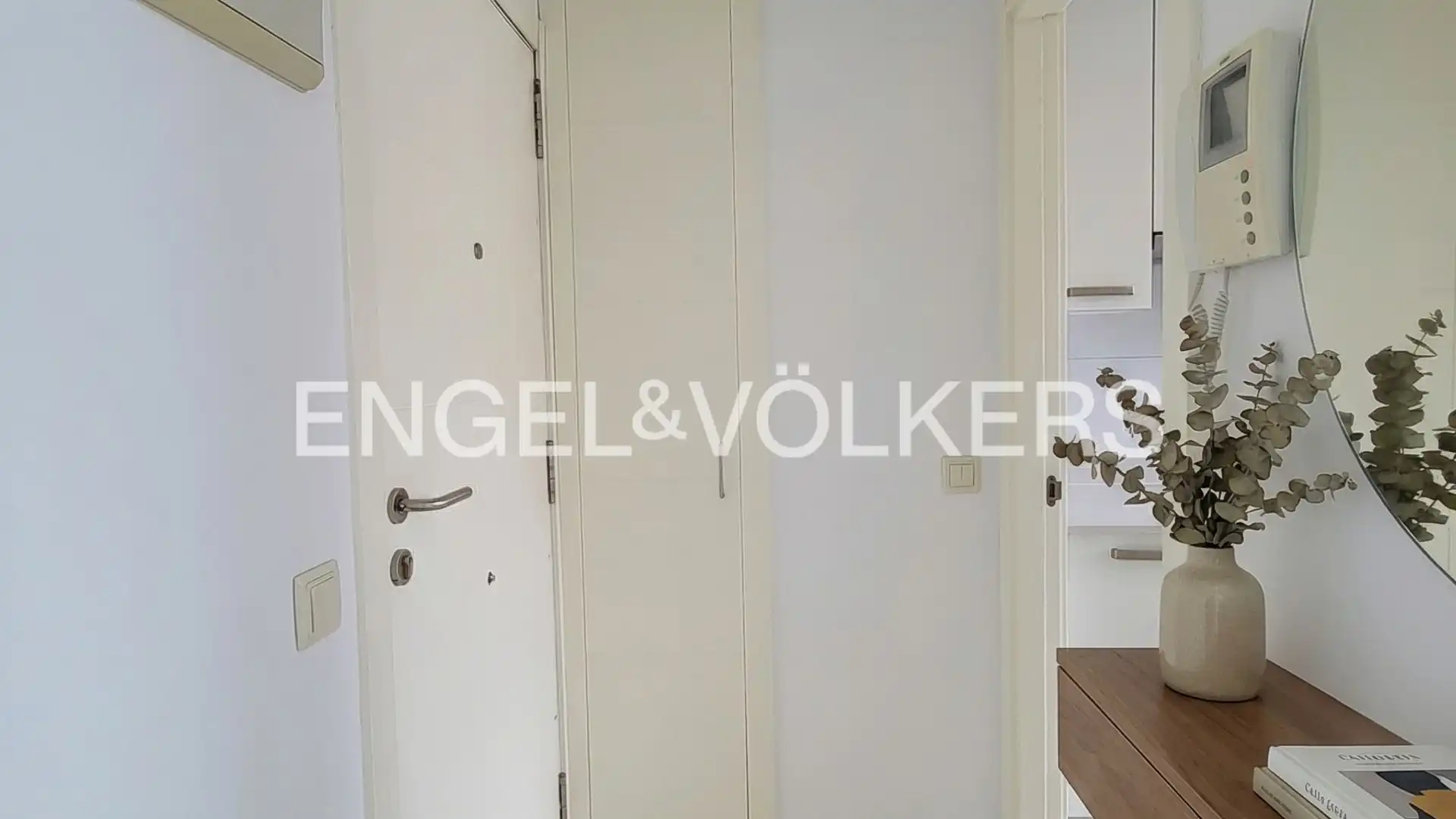 Piso en venta en  Madrid Capital con Aire acondicionado, Calefacción y Trastero