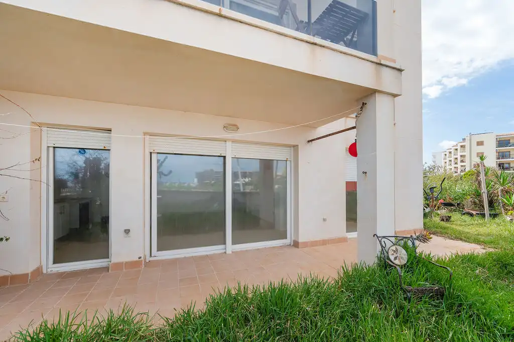 Terraza de Piso en venta en Sant Josep de sa Talaia con Piscina