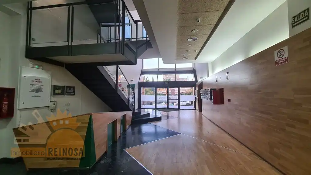 Local comercial en venda a Altorreal - El Chorrico, imagen 32
