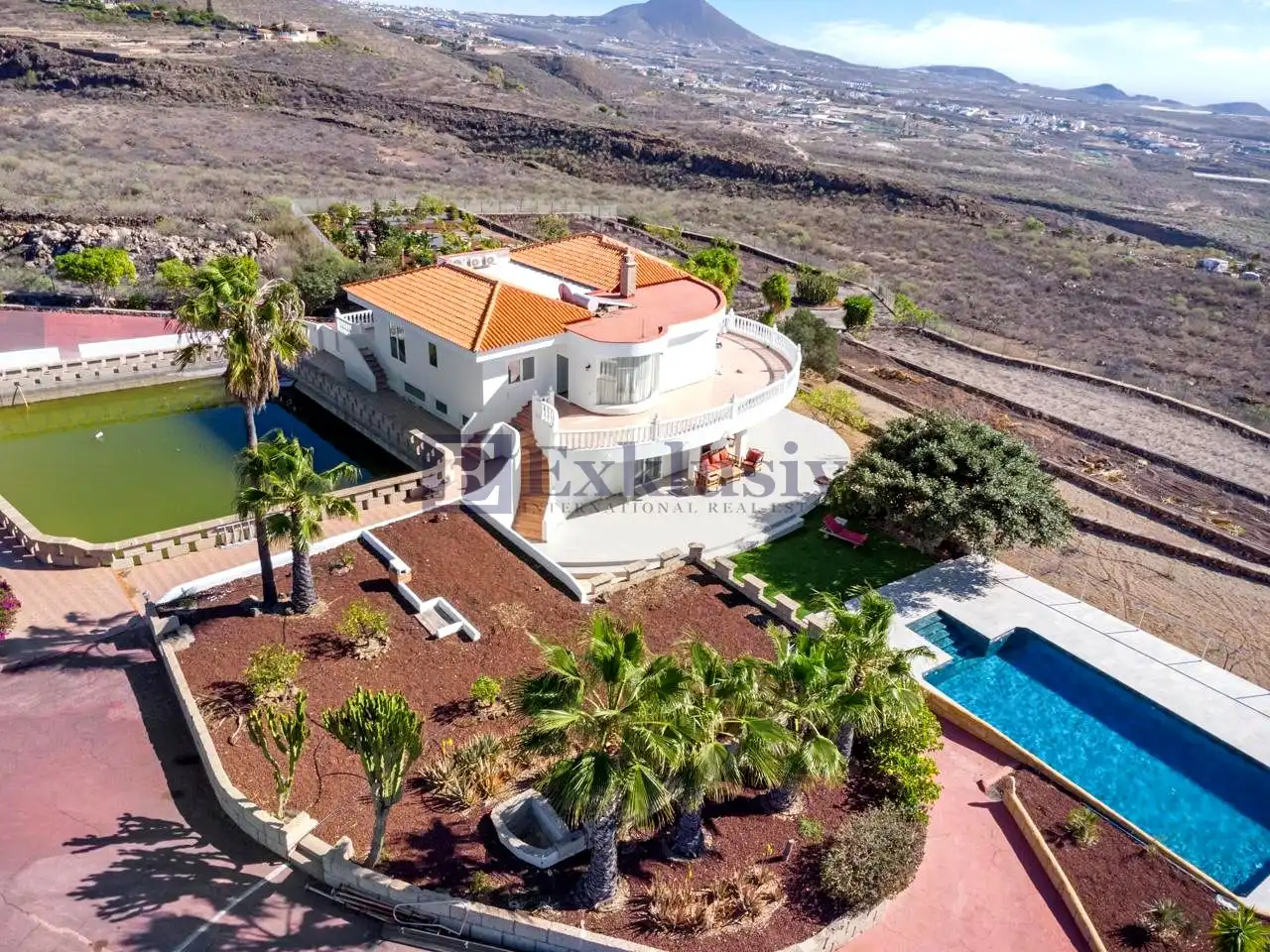 Exterior view of Houses for sale in San Miguel de Abona  with Private garden, Terrace and Swimming Pool
